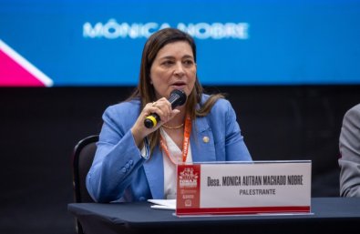 MONICA AUTRAN.jpg