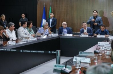 COLETIVA GOVERNO.jpg