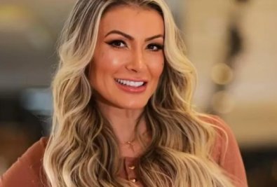 ADRESSA URACH .jpg