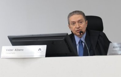 VALTER ALBANO.jpg