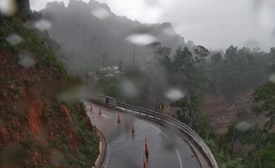 PortÃ£o do Inferno Chuva.jpg