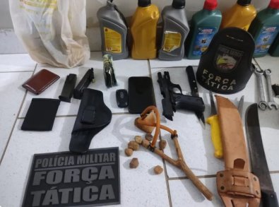 estilingue-arma-golpista