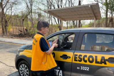 AUTO ESCOLA.jpg