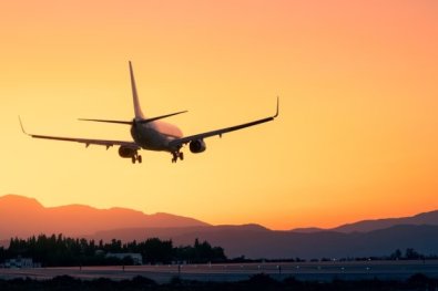 aviao pousando