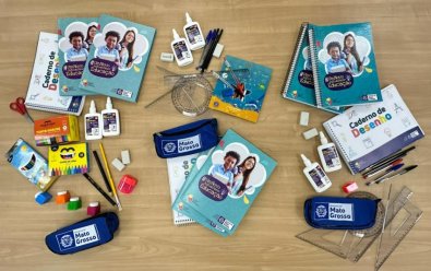 KIT ESCOLA 1.jpg