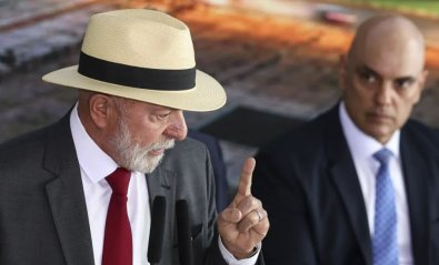 LULA E MORAES.jpg
