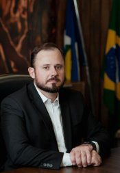 lucas beber.jpg