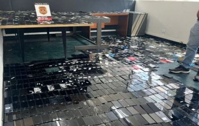 CELULARES-RIO.JPG