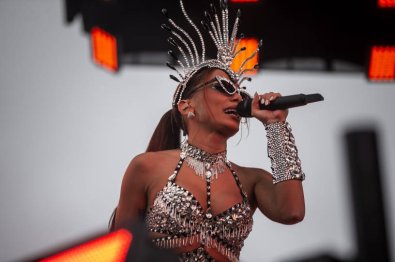show anitta