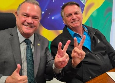FAGUNDES - BOLSONARO.jpg