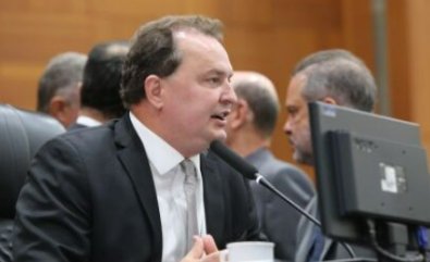 MAX RUSSI.jpg