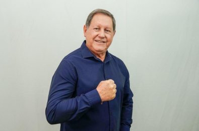 prefeito levfi.jpg
