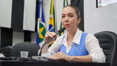 MAYSA LEAO