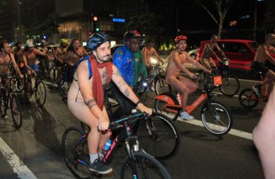 PELADOS NA PAULISTA