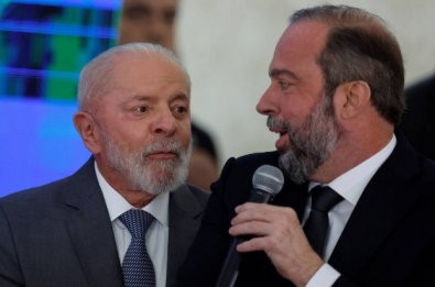 LULA E ALEXANDRE SILVEIRA.jpg