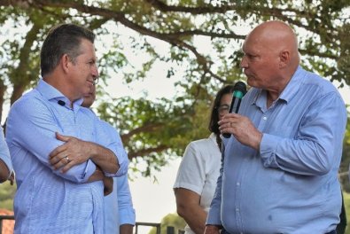 MAURO E PREFEITO.jpg