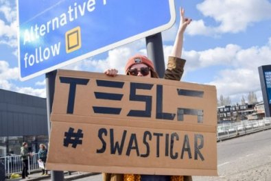 ATAQUE TESLA.jpg