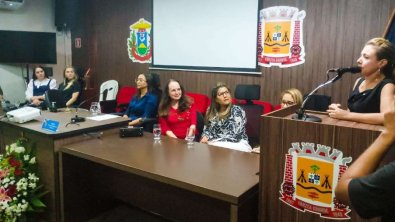 VG com elas