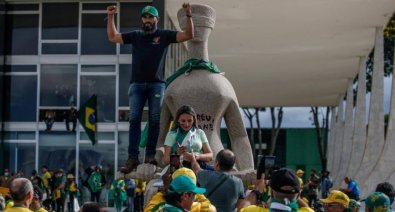 8 DE JANEIRO.jpg