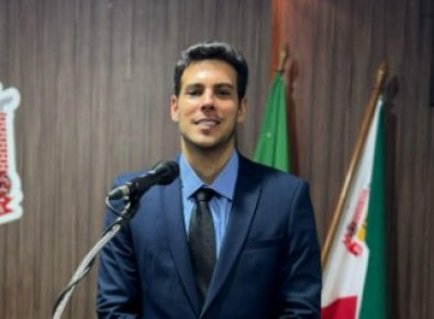 charles da educacao.jpg