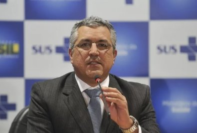 Padilha .jpg