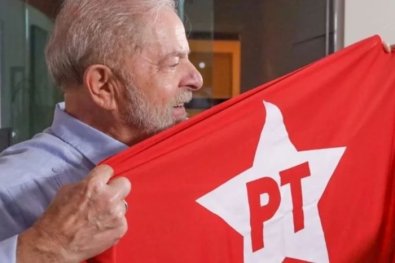 lula bandeira pt