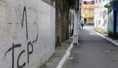 CORREDOR FACCAO.jpg