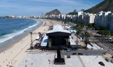 Palco-lady gaga.jpg