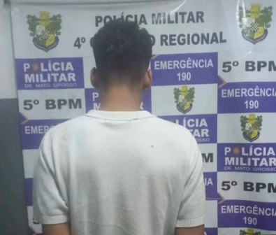 tarado penis pra fora.jpg