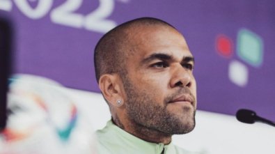 daniel alves.jpg