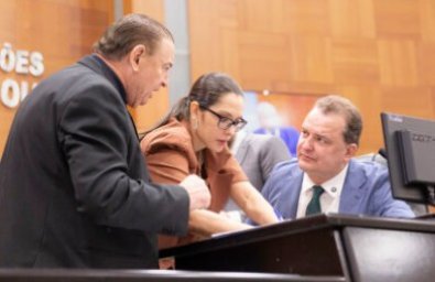 deputados al.jpg