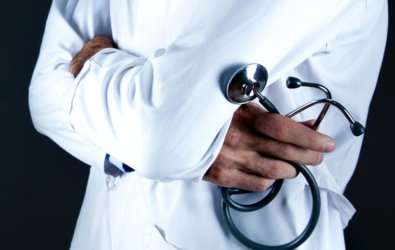 medico-demitido.JPG