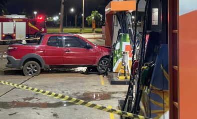 CARRO BOMBA COMBUSTIVEL.jpg