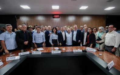 COLETIVA MT.jpg