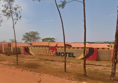 palazzio motel.jpg