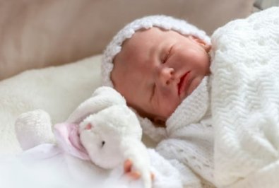 BEBE REBORN.jpg