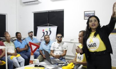 maio amarelo.jpg