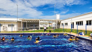 escola estadual piscina