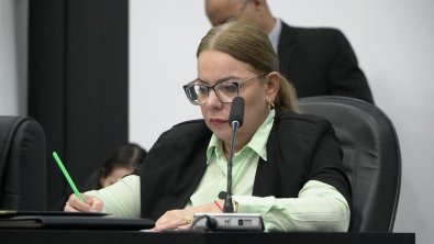 PAULA CALIL