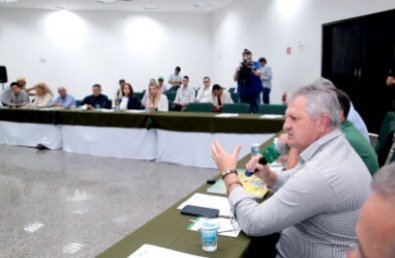 FRENTE PARLAMENTAR AGRO.jpg