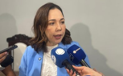 maysa leao.jpg