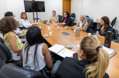 SECRETARIA DA MULHER E SAUDE.jpg