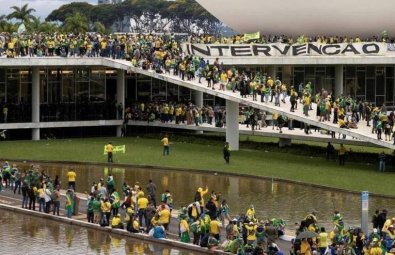 golpistas-bolsonarentos.jpg