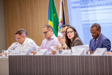 DEPUTADOS.jpg