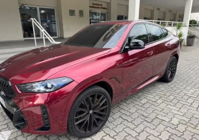 BMW-POZE2.jpg