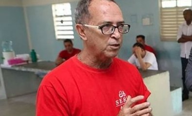  Carlos Fernando Barbosa de Araï¿½jo