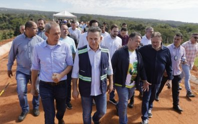 INAUGURACAO PONTE FERROVIARIA.jpg