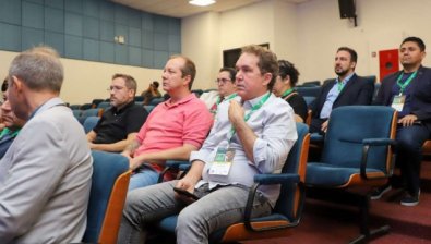 forum economico mt.jpg