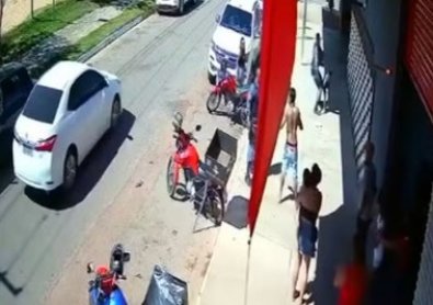 POLICIAIS AGREDIDOS.jpg