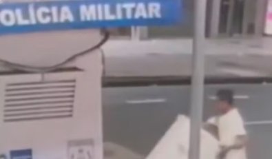 furto-geladeira-pm.jpg